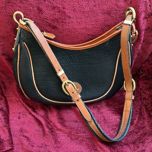 VINTAGE - Dooney & Bourke Large Leather Shoulder Bag - Picture 3 of 12